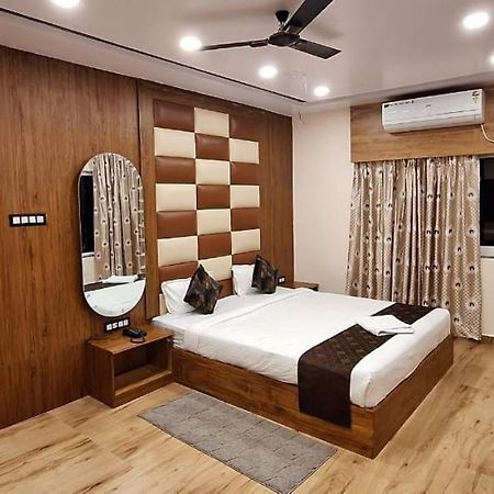 New Sun International & Banquet Hall Jamshedpur Eksteriør bilde